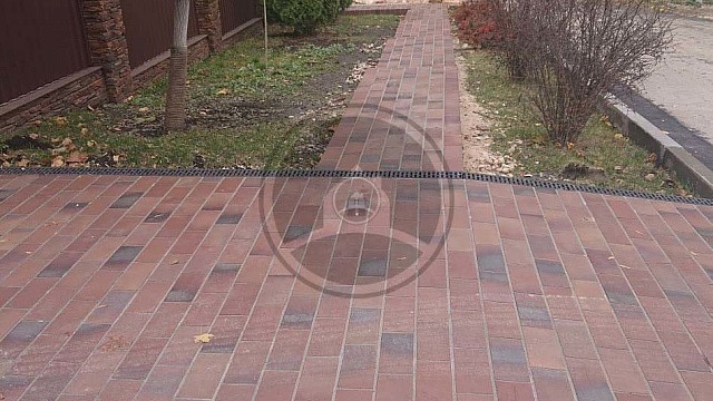 , stroeher, trotuarnaya_plitka, korichnevo_krasnyy, landshaftnyy_dizayn