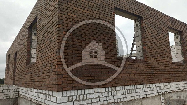 , krasnaya_gvardiya, oblitsovochnyy_kirpich, bavarskaya_kladka, dom, kladka