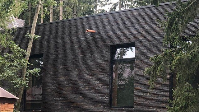 , bogandinskiy, oblitsovochnyy_kirpich, korichnevyy, dom