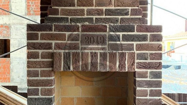 , perel, tandem, oblitsovochnyy_kirpich, tsvetnye_kladochnye_smesi, bavarskaya_kladka, belyy, mangalnaya_zona