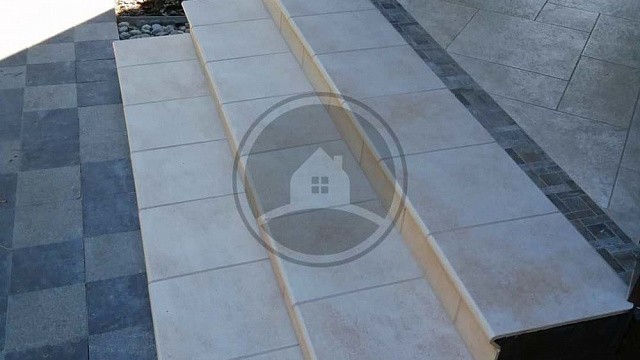 , stroeher, klinkernye_stupeni, belo_bezhevyy, vkhodnaya_gruppa