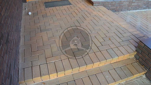 , trotuarnaya_plitka, bezhevo_zheltyy, landshaftnyy_dizayn