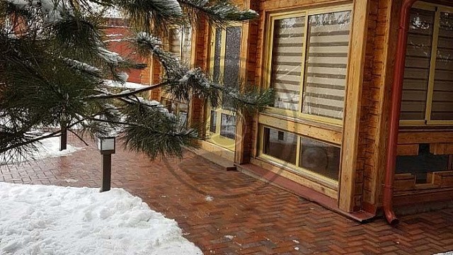 , trotuarnaya_plitka, krasnyy_pyestryy, landshaftnyy_dizayn