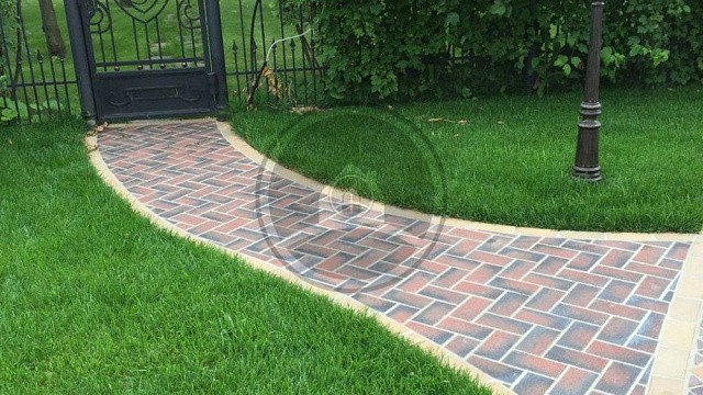 , trotuarnaya_plitka, krasnyy_miks, landshaftnyy_dizayn