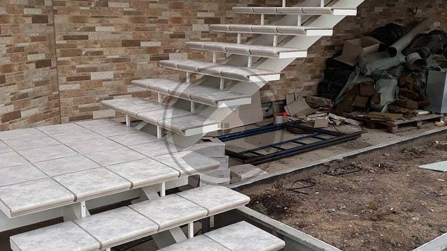 , stroeher, klinkernye_stupeni, seryy, vkhodnaya_gruppa