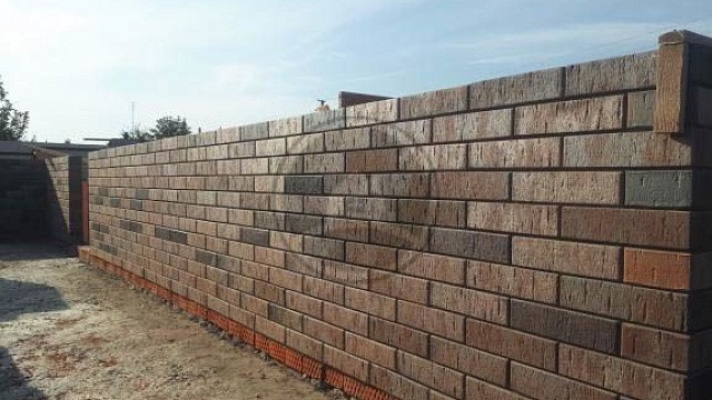 , slavyanskiy_kirpich, oblitsovochnyy_kirpich, bavarskaya_kladka, kladka