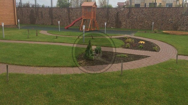 , trotuarnaya_plitka, korichnevyy, landshaftnyy_dizayn