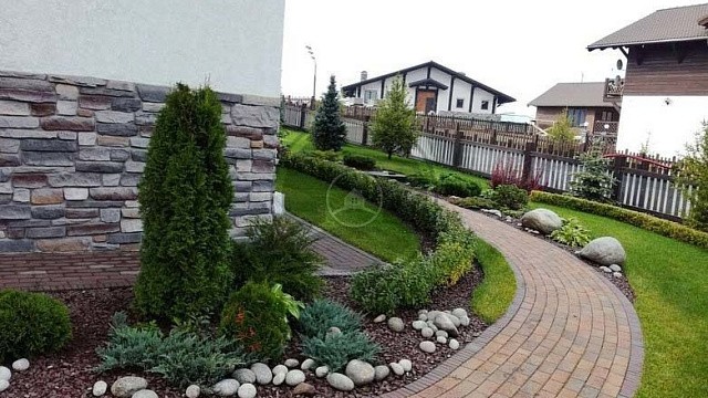 , trotuarnaya_plitka, bezhevo_zheltyy, landshaftnyy_dizayn