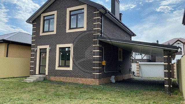 , slavyanskiy_kirpich, oblitsovochnyy_kirpich, bavarskaya_kladka, dom