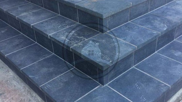 , stroeher, klinkernye_stupeni, sero_chernyy, vkhodnaya_gruppa