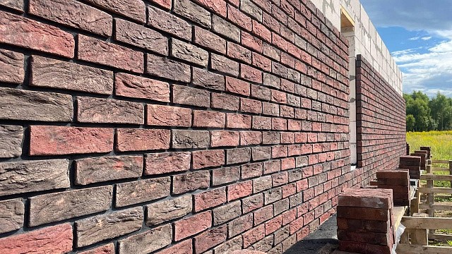 , donskie_zori, tandem, oblitsovochnyy_kirpich, bordovyy, ekozaytsevo, dom