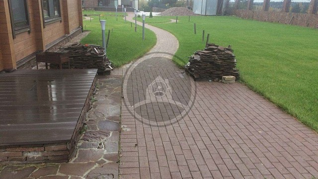 , trotuarnaya_plitka, korichnevyy, landshaftnyy_dizayn