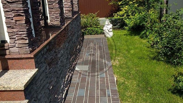 , stroeher, trotuarnaya_plitka, korichnevyy, vkhodnaya_gruppa